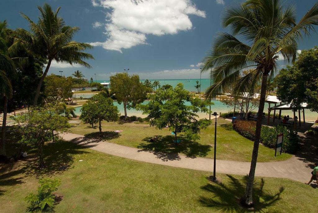 Whitsunday On The Beach Airlie Beach Exterior photo