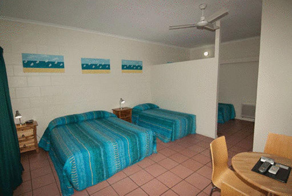 Whitsunday On The Beach Airlie Beach Room photo