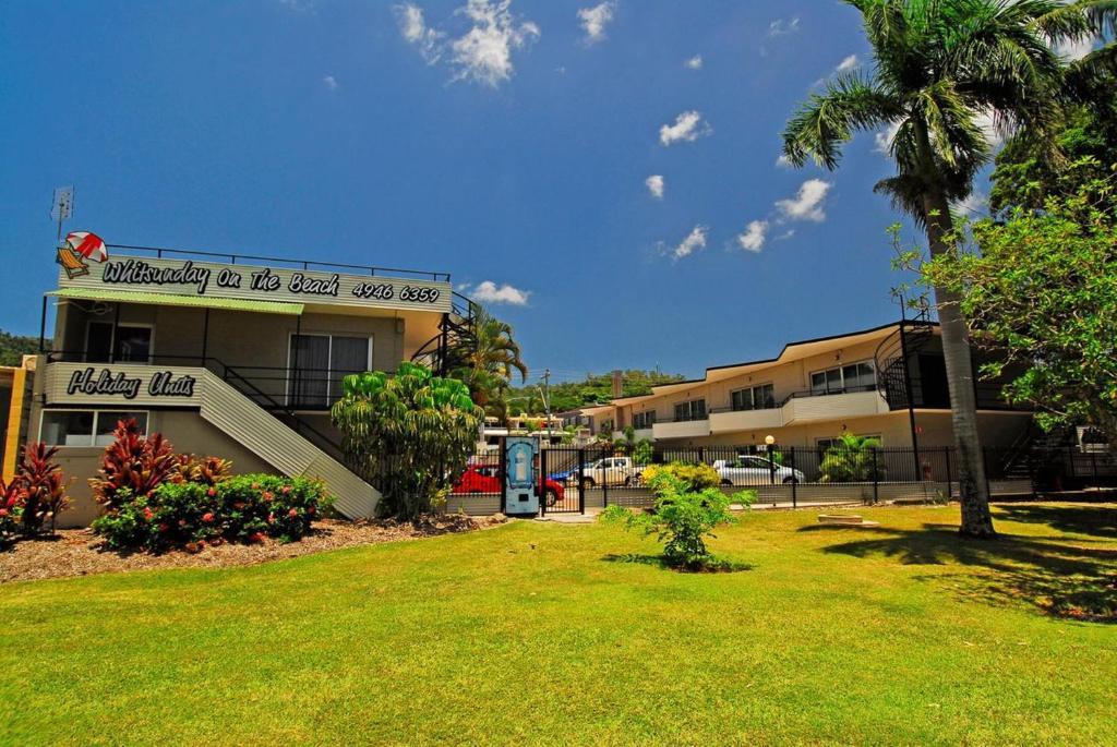 Whitsunday On The Beach Airlie Beach Exterior photo