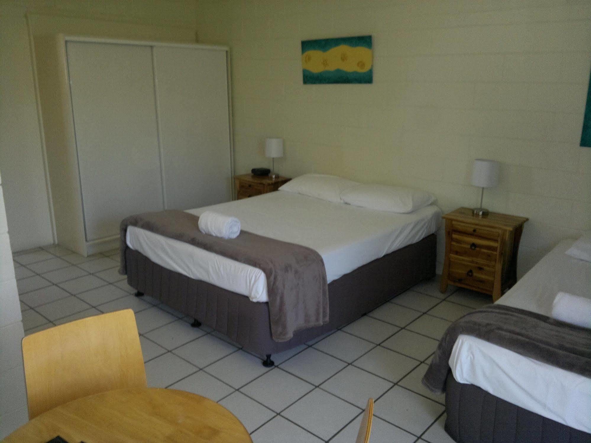 Whitsunday On The Beach Airlie Beach Exterior photo